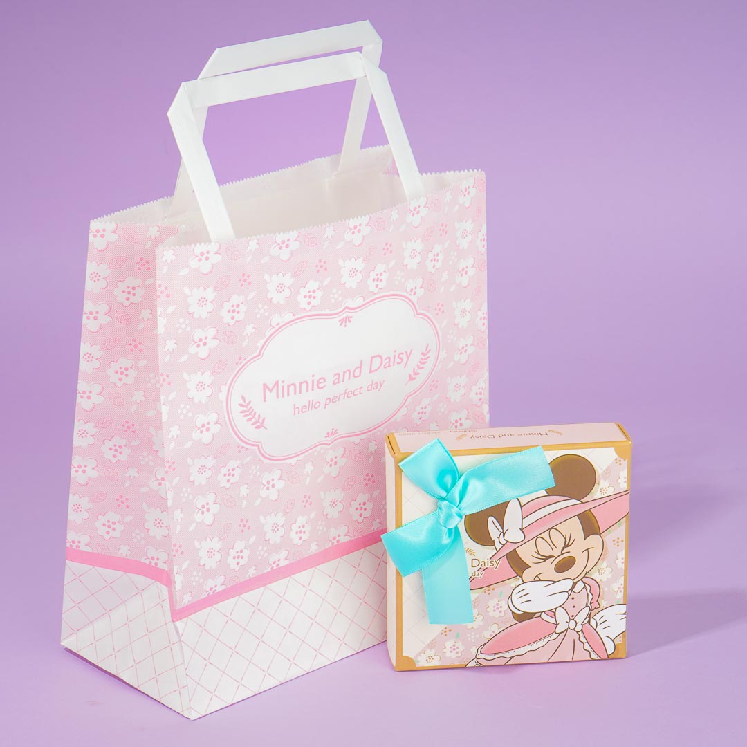 Disney Minnie & Daisy Hello Perfect Day Chocolate With Gift Bag