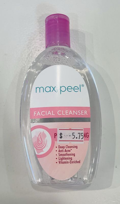 Maxi Peel Facial Cleanser W/ Refining Beads 135ML