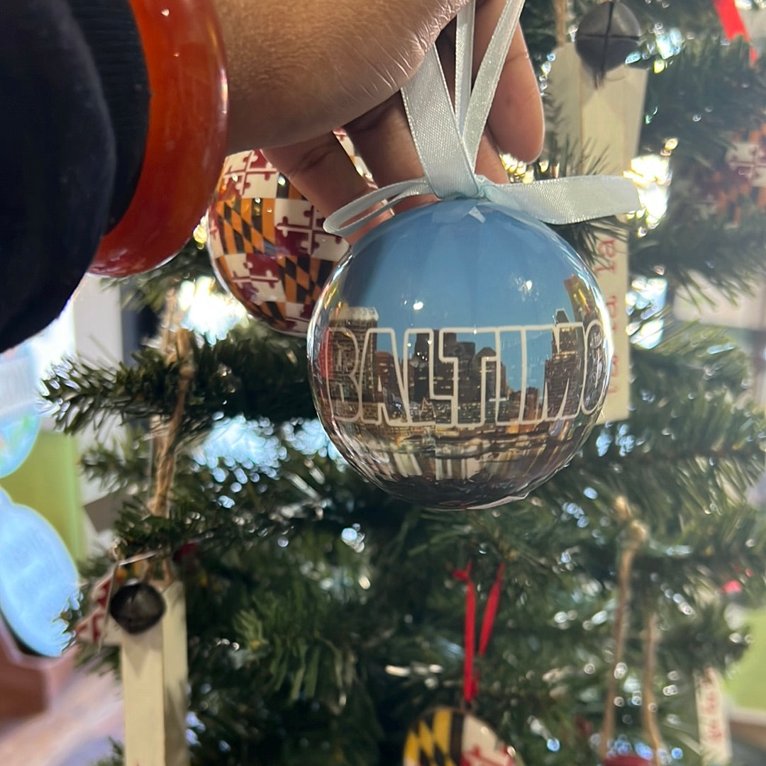 Baltimore Wrap Ornament